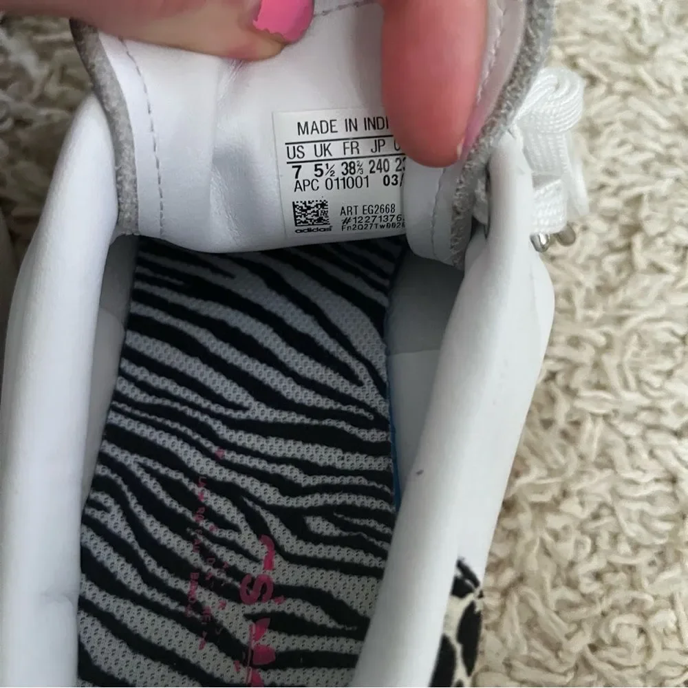 adidas x stan smith white and leopard print sneakers size 7
